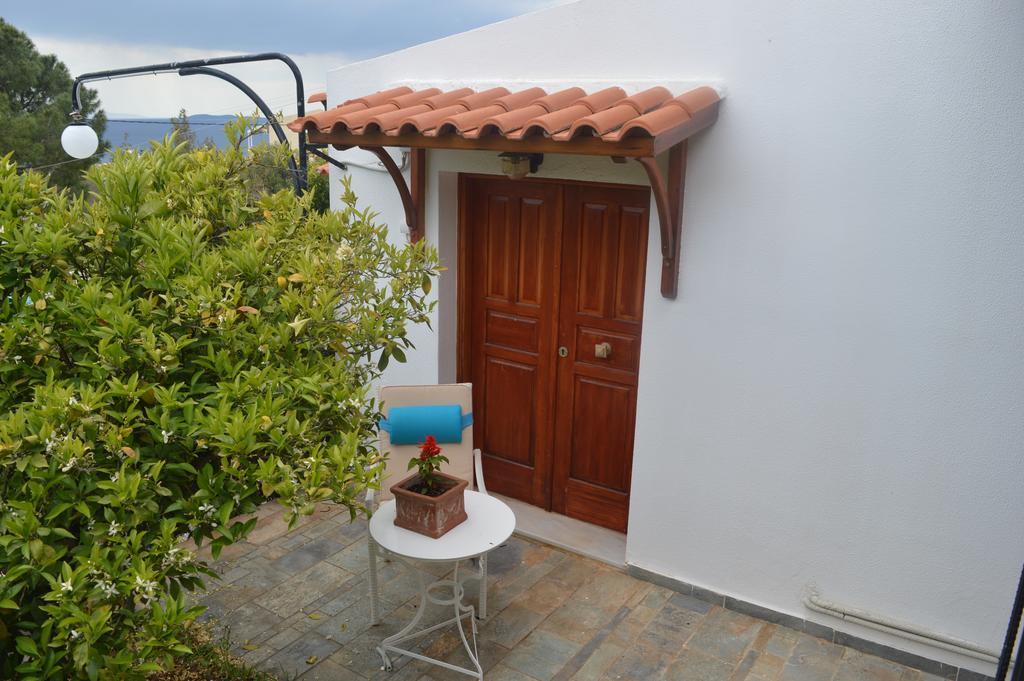 Villa Suites Lagonisi Luxury Exteriör bild