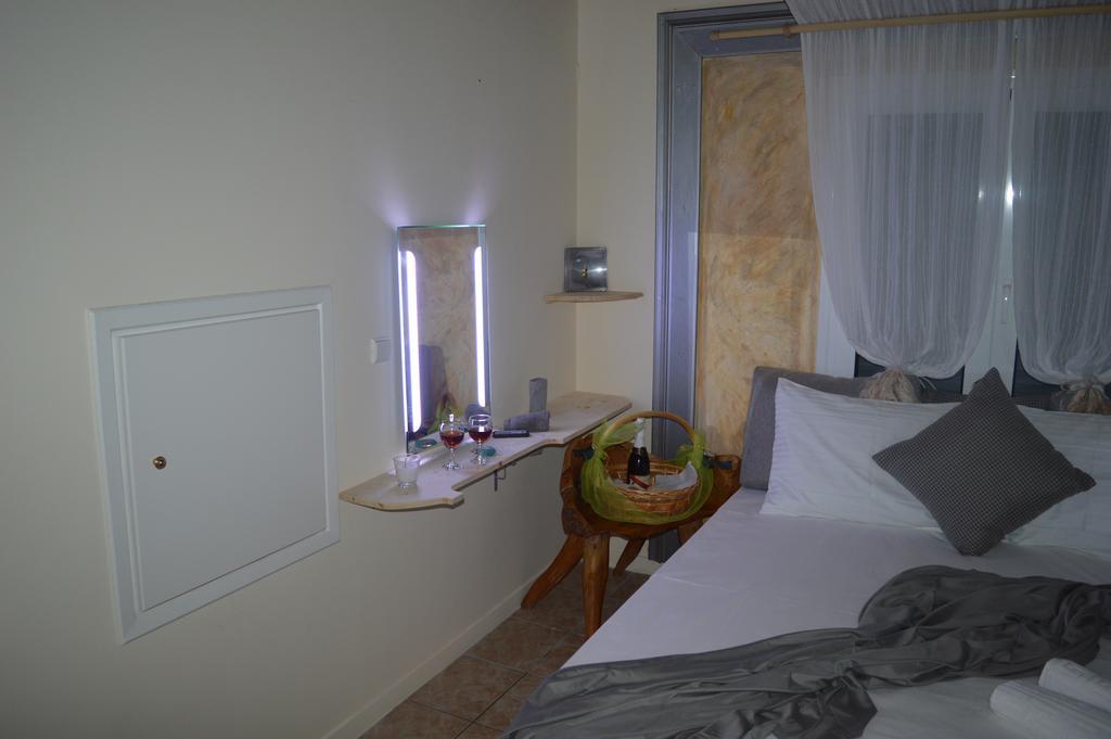 Villa Suites Lagonisi Luxury Exteriör bild